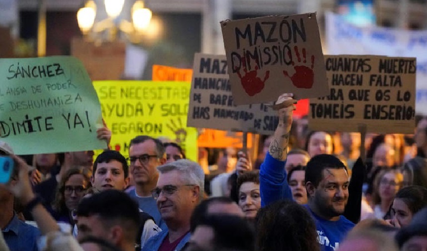 İspanya’da 130 bin kişiden protesto: ‘Halkı, yalnızca halk kurtarır’