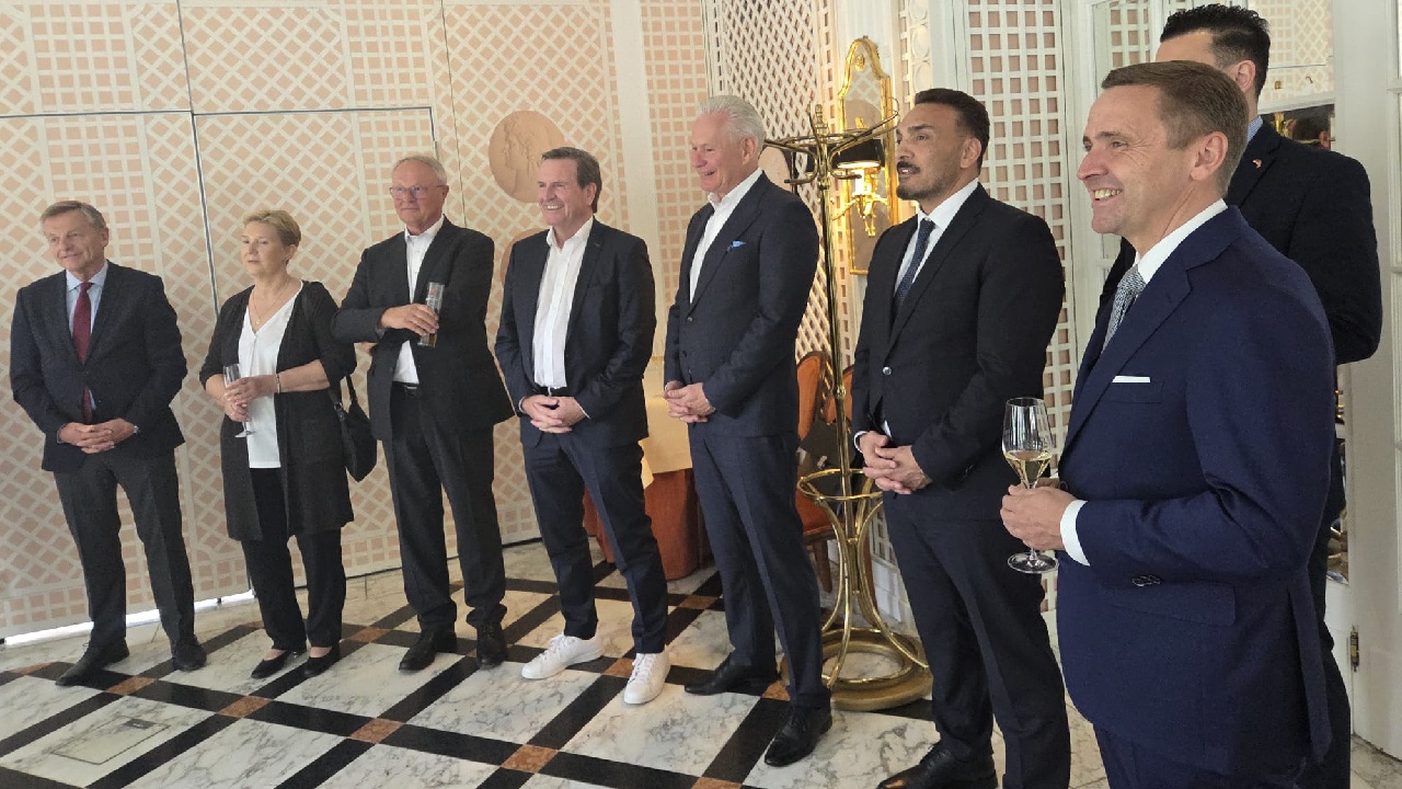 Alman turizmci Thomas Bösl’e Türk-Alman Dostluk Ödülü verildi – Avrupa Postası