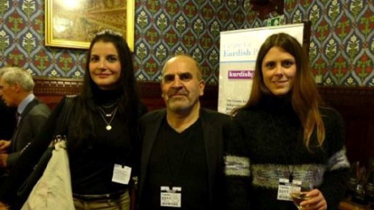 İngiliz Parlamentosu'nda başarılı Kürt kadınlara ödül...