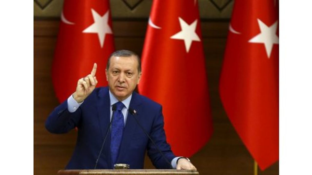 'Erdowi, Erdowo, Erdoğan' şeklindeki mizah programı diplomatik krize neden oldu