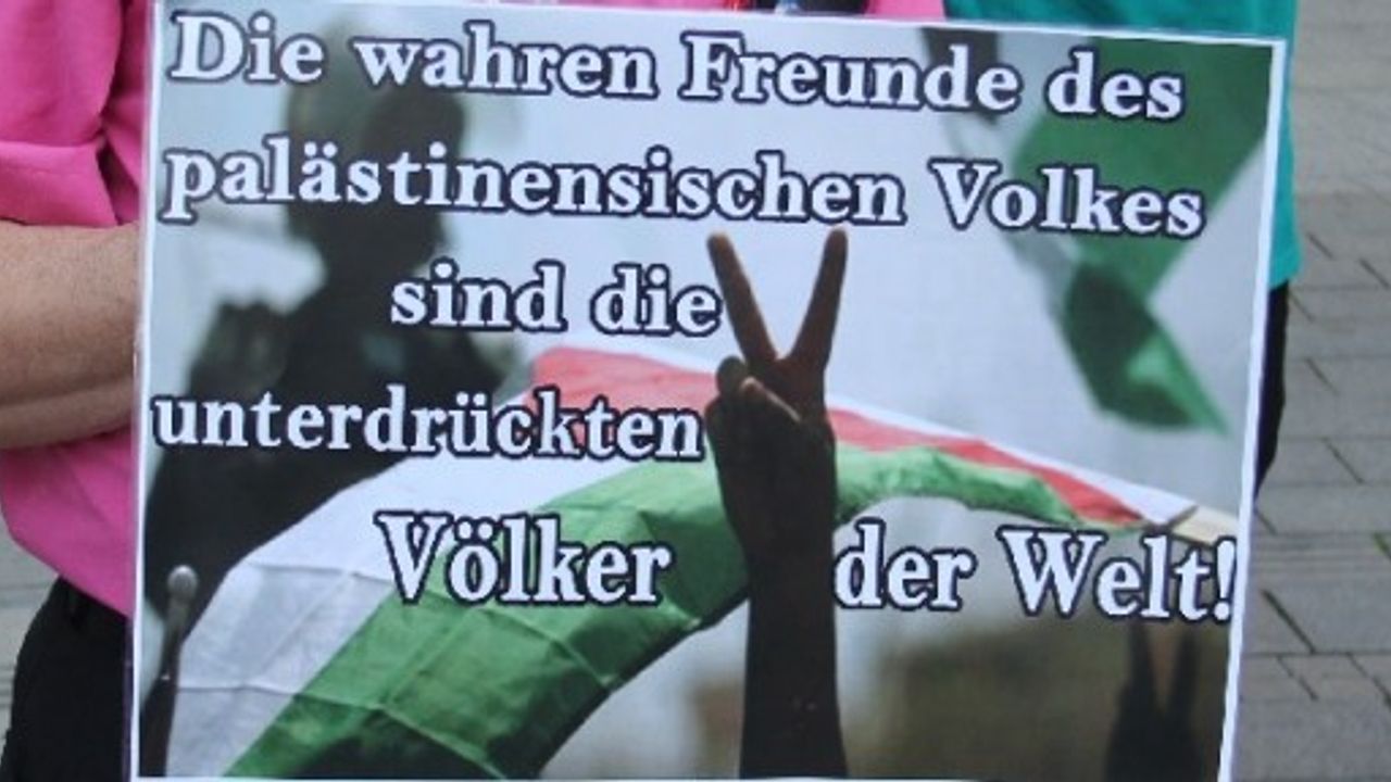 Stuttgart’ta Filistin halkı ile dayanışma mitingi düzenlendi