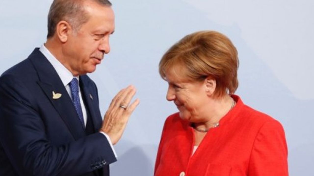 Berliner Zeitung: Erdoğan yardım istemek için geliyor