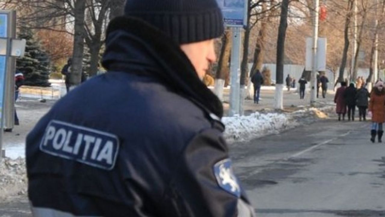 Moldova'daki Gülen okulunun 7 çalışanı sınırdışı edildi