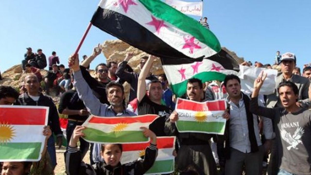 Suriyeli Kürtler: Esad'la anlaşma için Rusya devrede