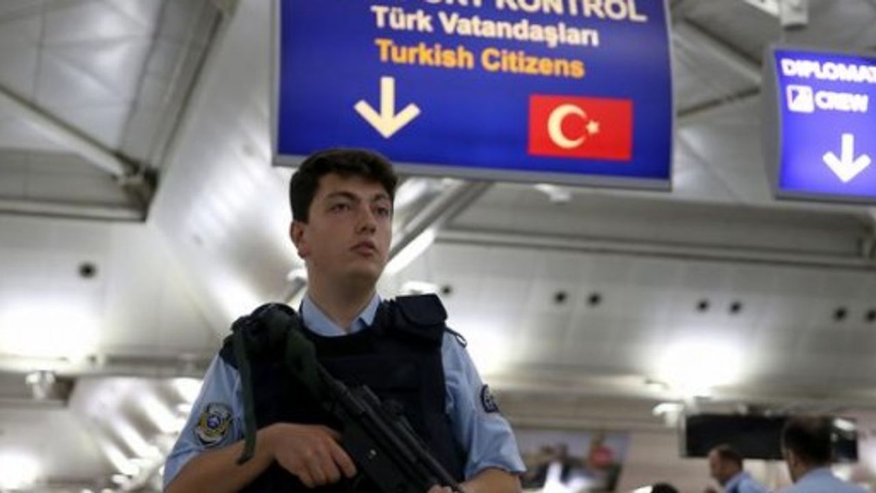 Türkiye’de beş Alman vatandaşı gözaltına alındı
