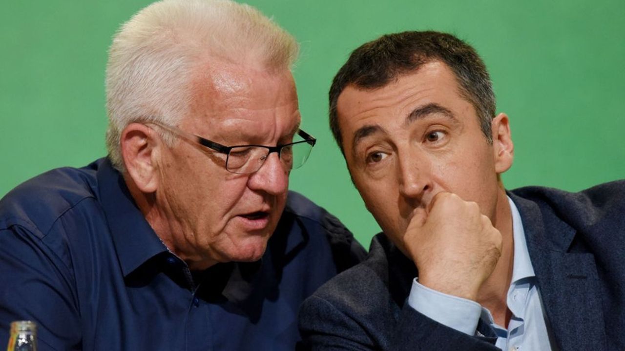 Baden-Württemberg Eyalet Başbakanı Kretschmann: Cem Özdemir Yeşiller'in başbakan adayı olabilir
