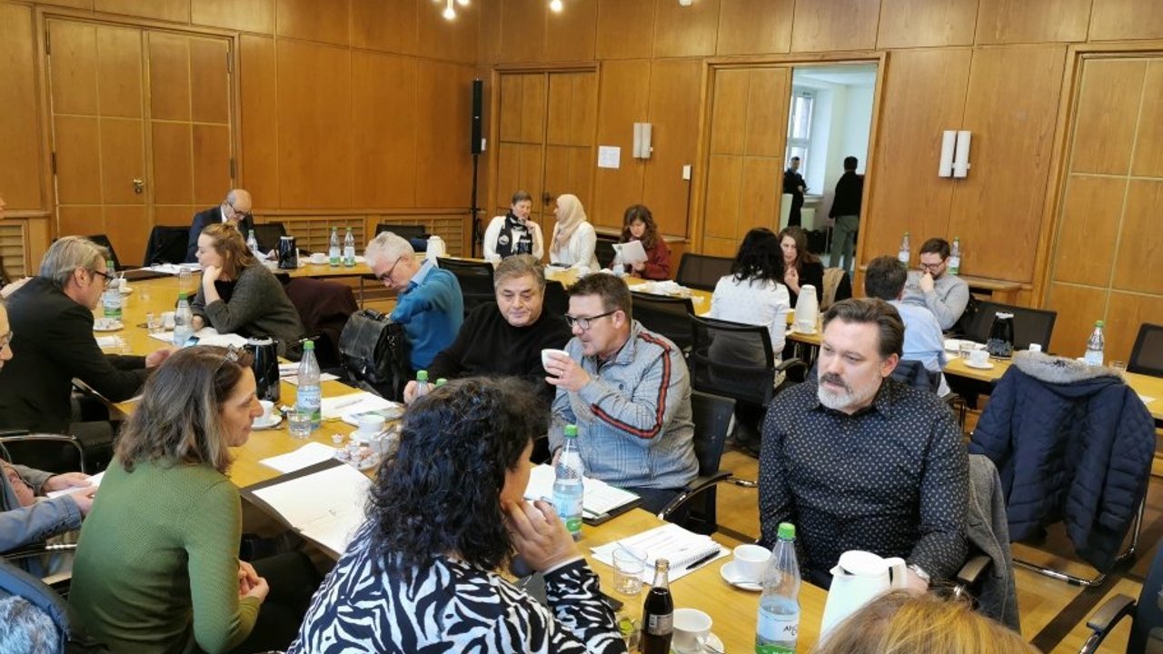 Bakanlıkta Uyum Meclisleri konulu toplantı yapıldı