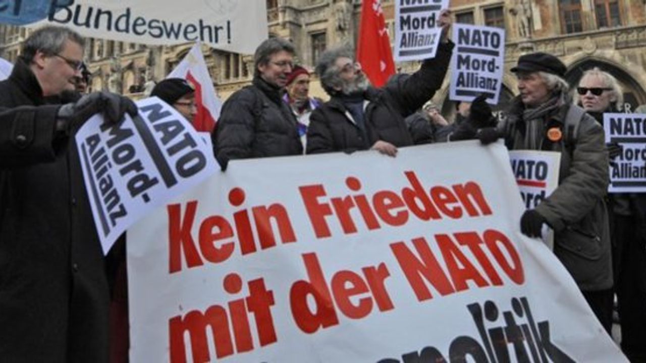 AGEB'ten Münih Güvenlik Konferansı'nı protesto çağrısı