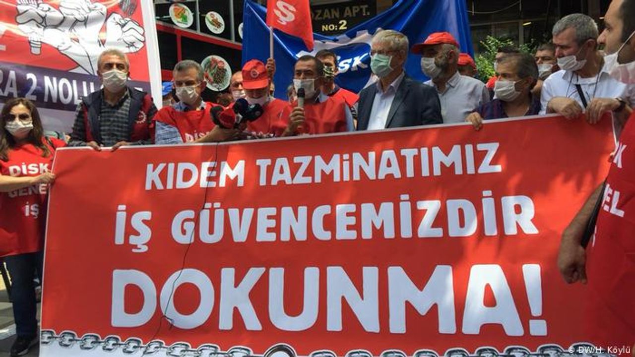 Türk-İş ve DİSK'ten kıdem tazminatı protestosu