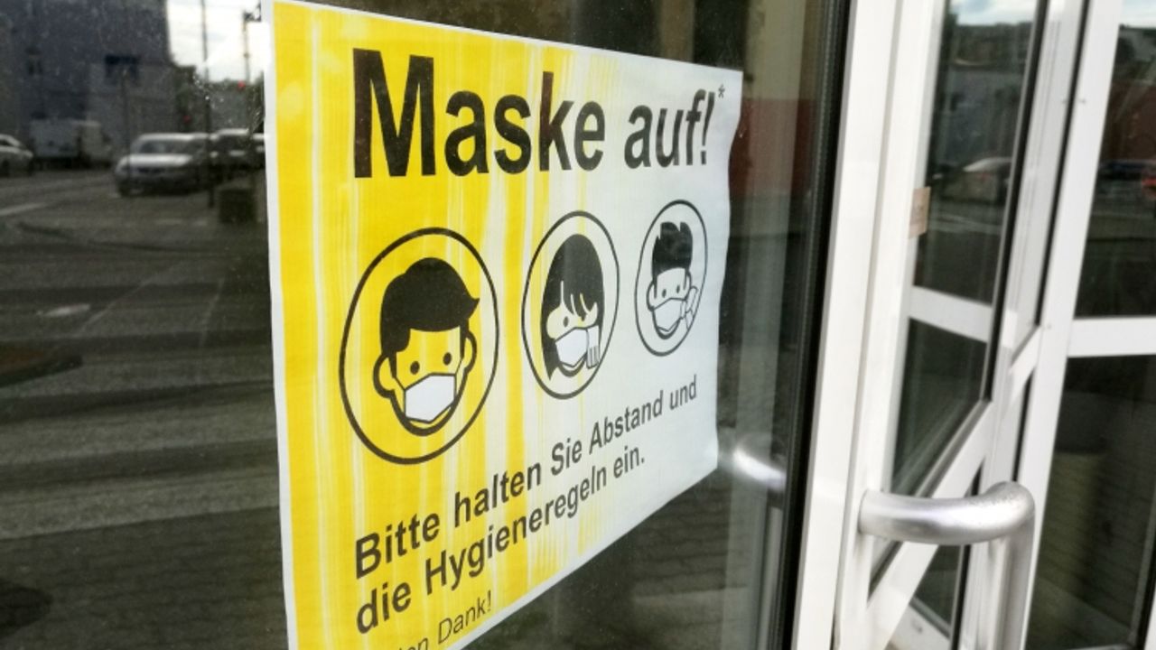 Almanya maske zorunluluğunun kaldırılmasını tartışıyor