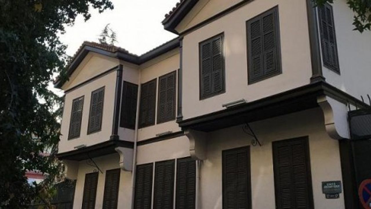 Greek Solution: Atatürk'ün evi 'Pontus soykırımı' müzesi olsun