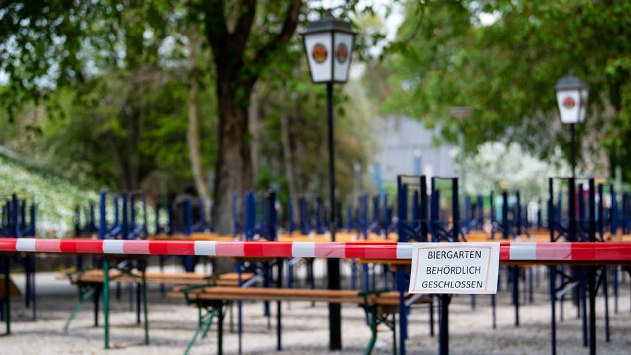 Korona: Münih’te saat 23.00’ten sonra alkol yasaklanıyor