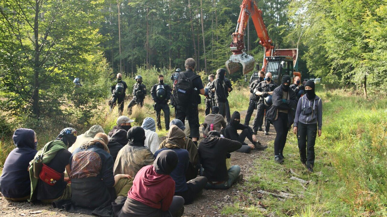 Dannenröder Ormanı işgaline polis müdahalesi: 2 gözaltı!