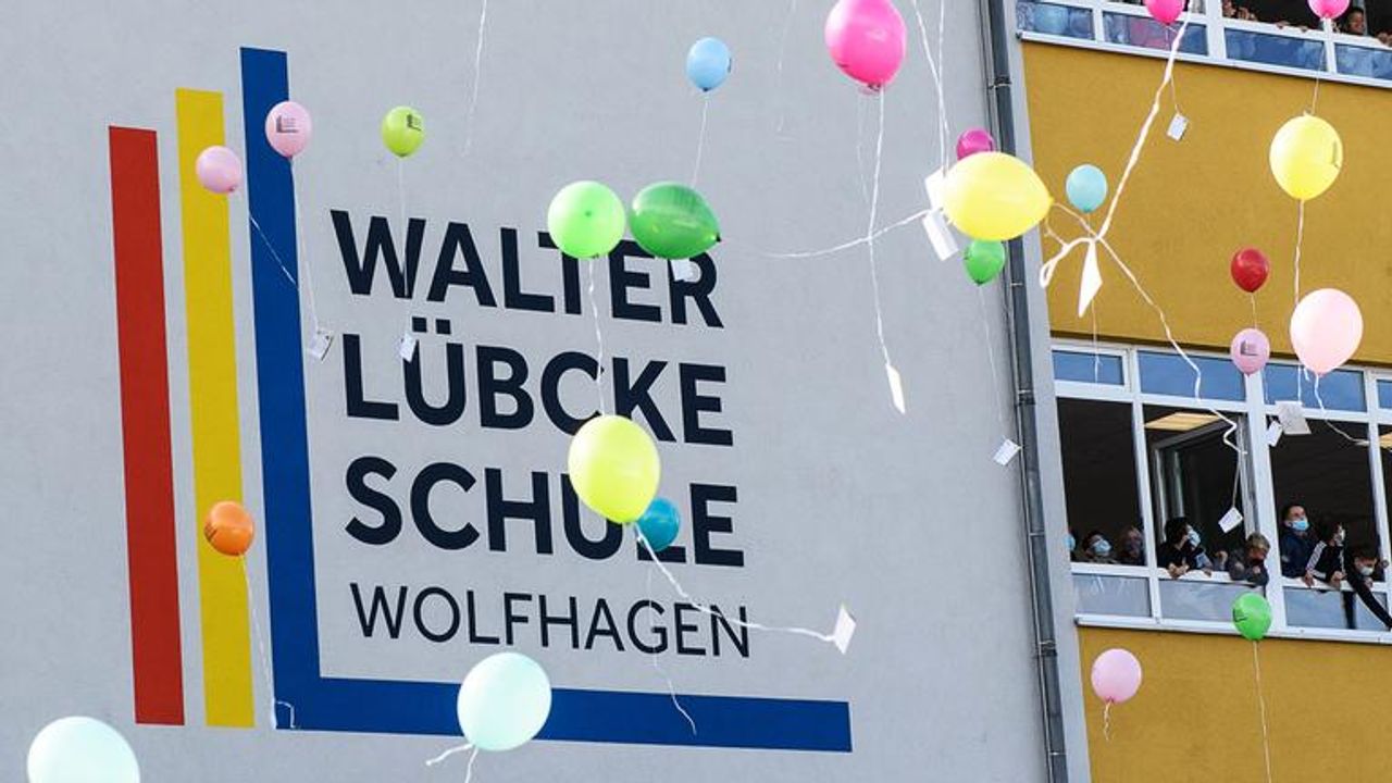 Öldürülen Kassel Valisi Lübcke’nin adı bir okula verildi
