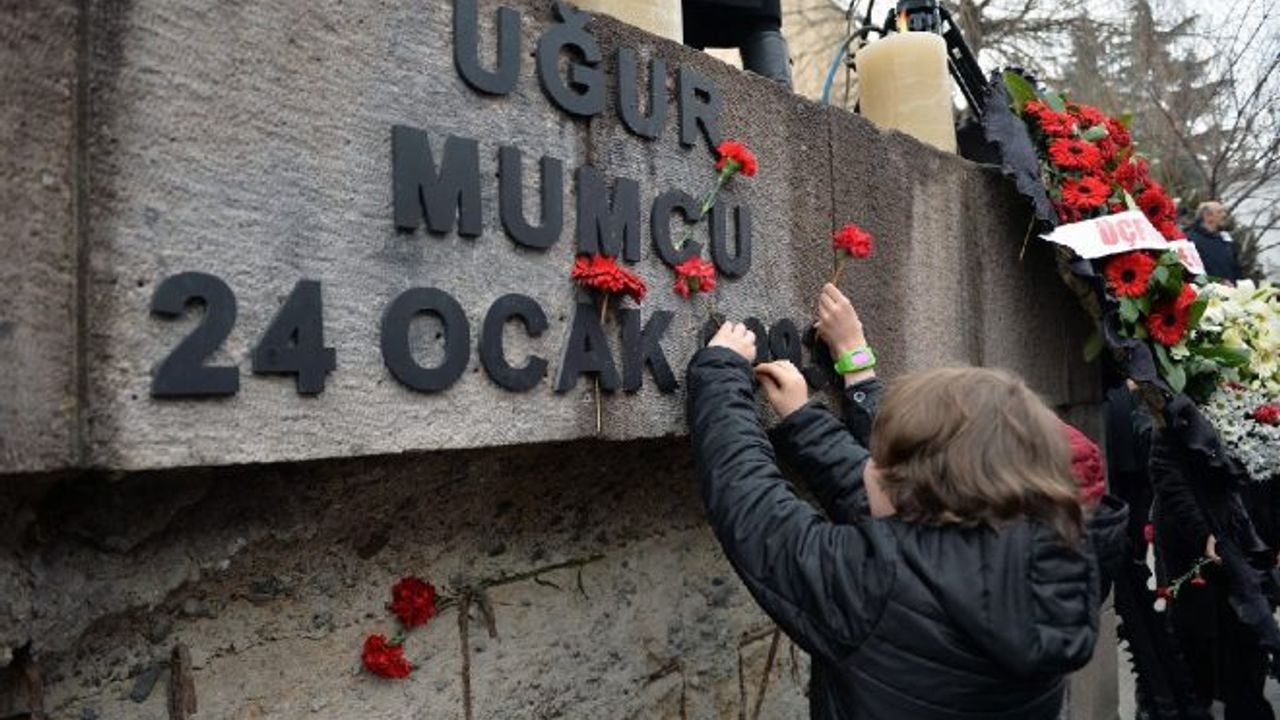 Gazeteci Mumcu suikastı: Tüm oklar Ankara'yı gösteriyor