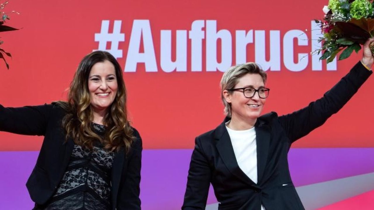 Almanya'da Sol Parti'de Yeni Eş Başkanlar Seçildi