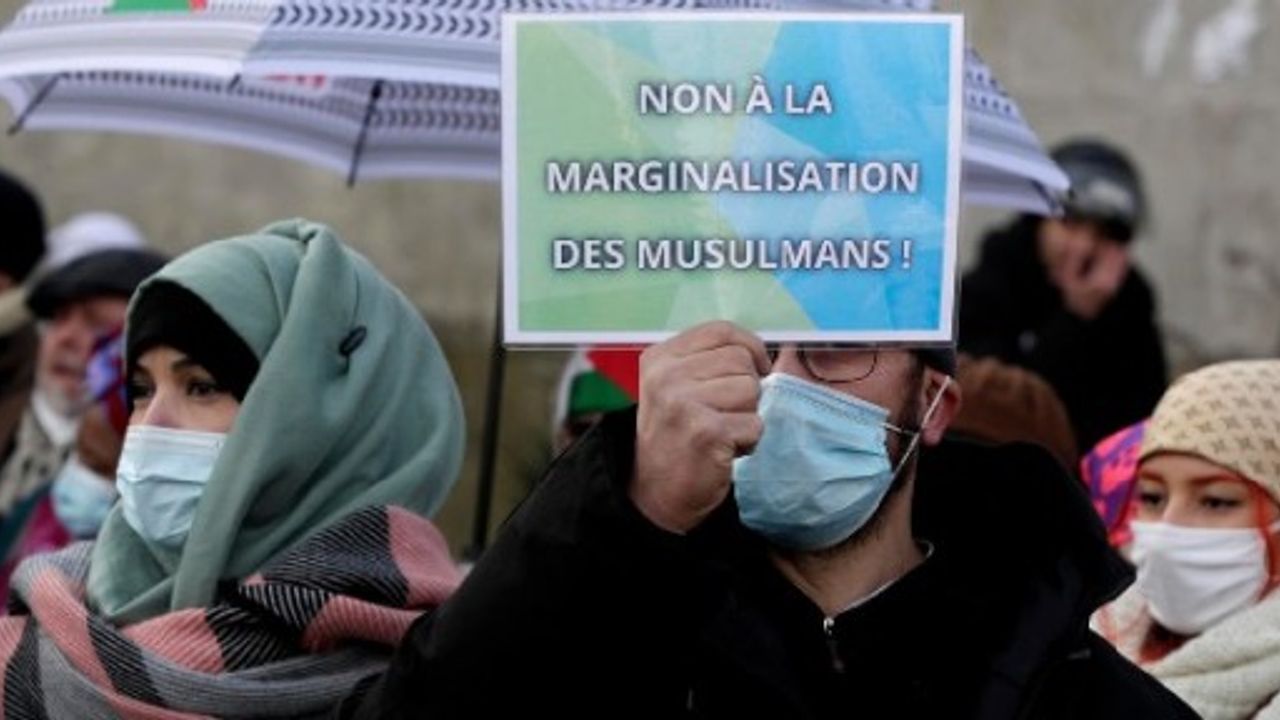 'Radikal İslamcılarla mücadele' yasa tasarısı onaylandı