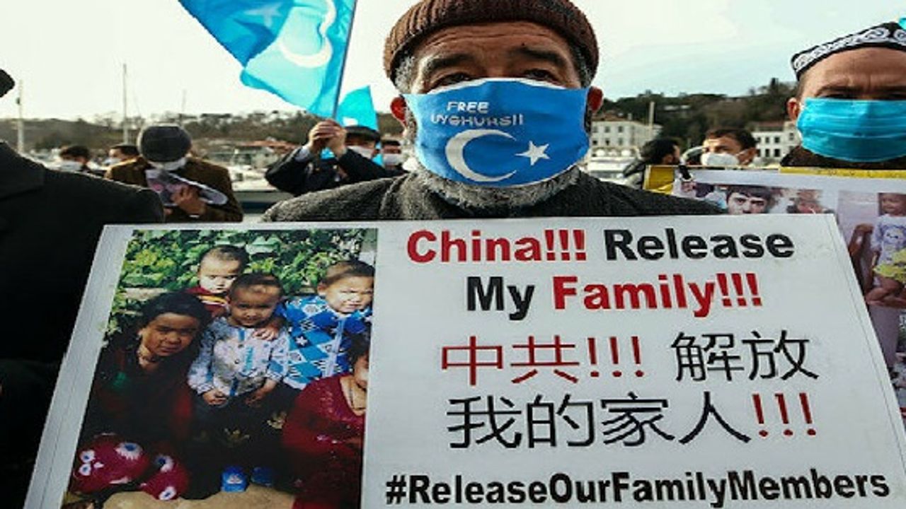 Uygurlara yönelik muamele "soykırım" olarak tanımlandı