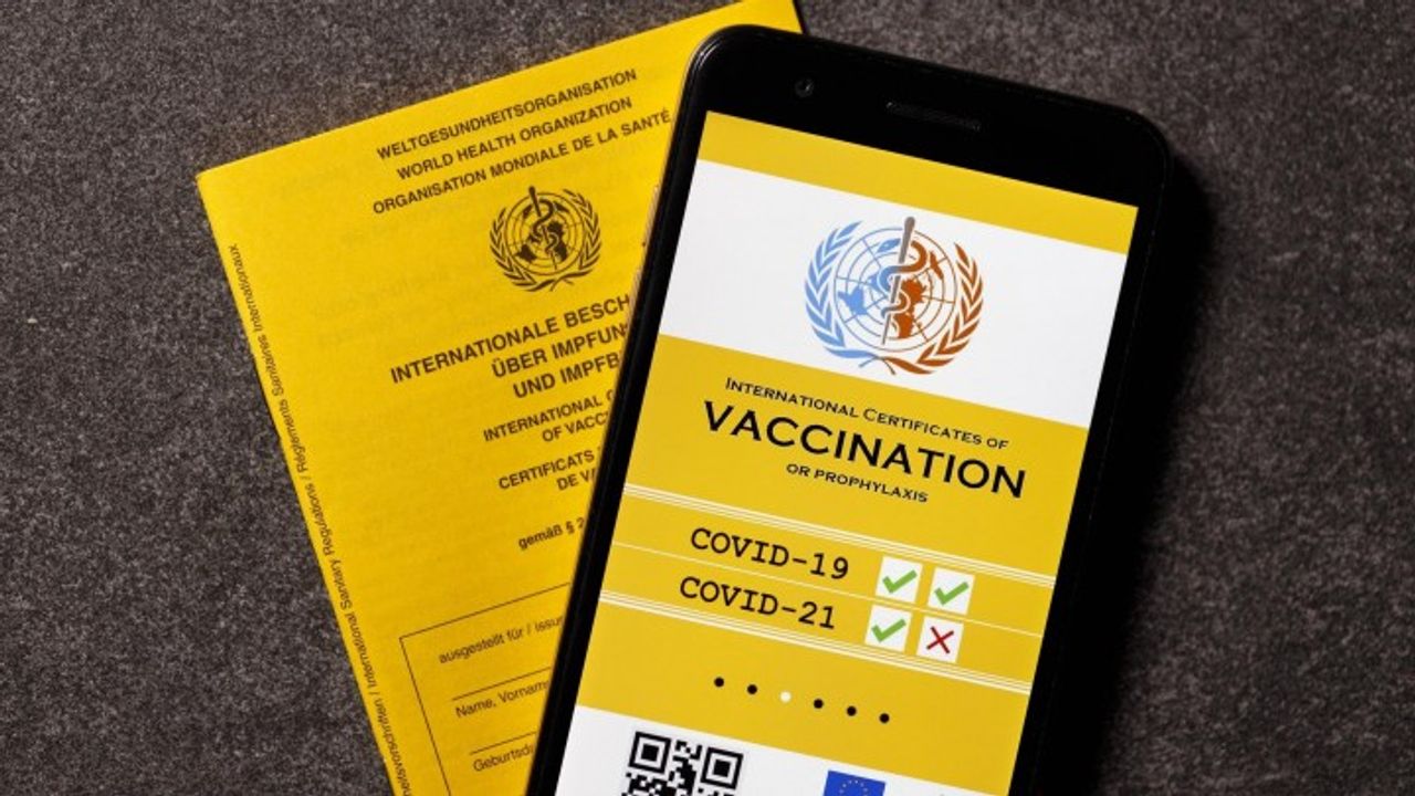 AB ülkeleri onayladı: Turizmde aşı pasaportu mecburiyeti