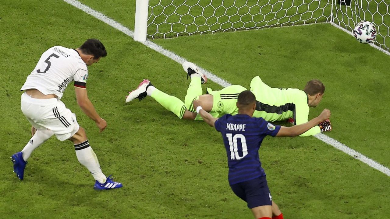 EURO 2020'de Almanya kendi kalesine gol attı