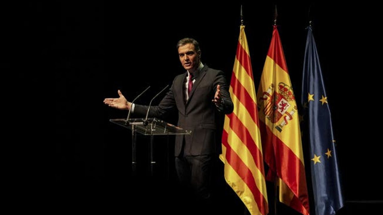 İspanya'da Katalanlarla görüşmeler yeniden başladı