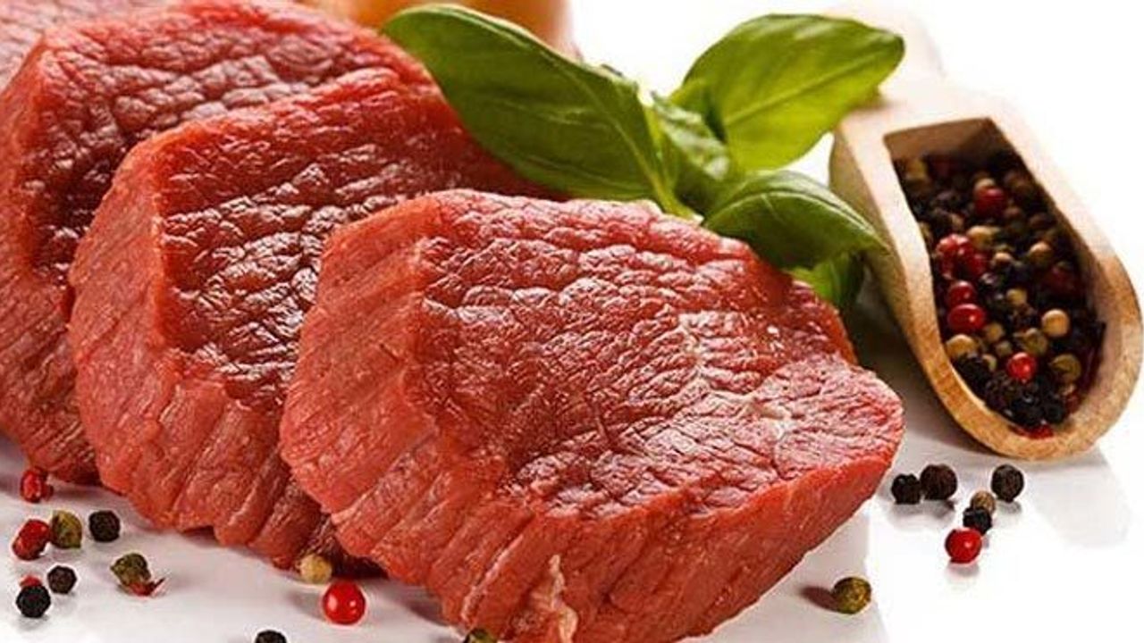 Kırmızı et tüketimi bağırsak kanseri riskini artırıyor mu?
