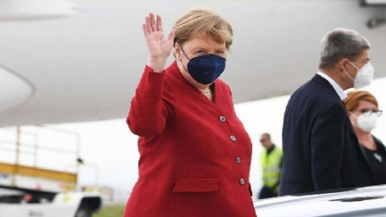 Merkel: Daha iyi bir dünya için hareket etmek istiyoruz