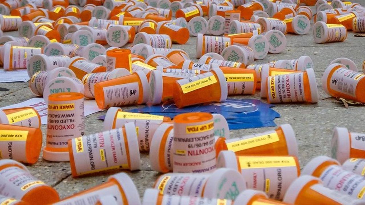 İlaç firmalarına suçlama: Ağrı kesiciler uyuşturucu bağımlılığı yapıyor