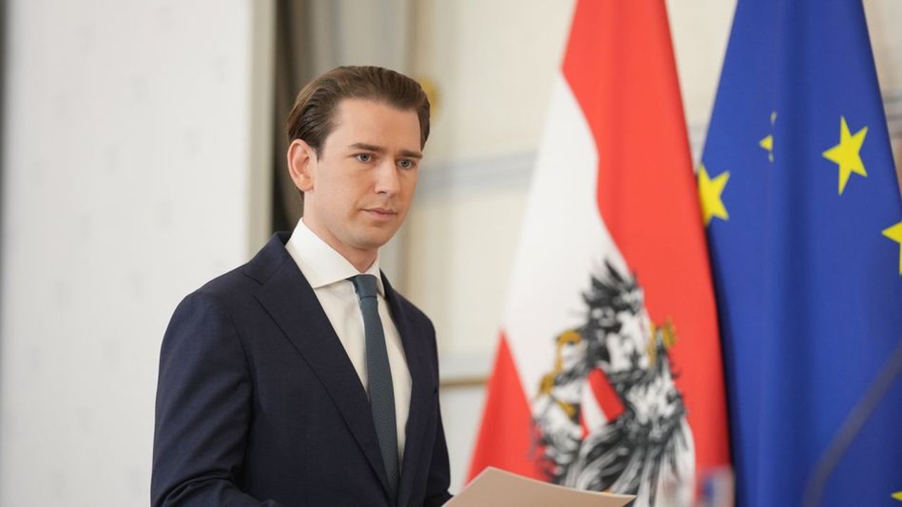 Yolsuzlukla suçlanan Avusturya Başbakanı Kurz istifa etti
