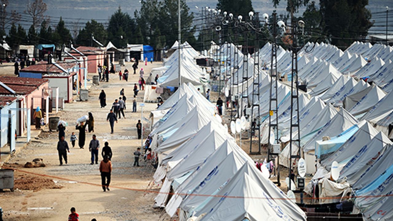 AB'den Türkiye'deki Suriyelilere 150 milyon euro destek