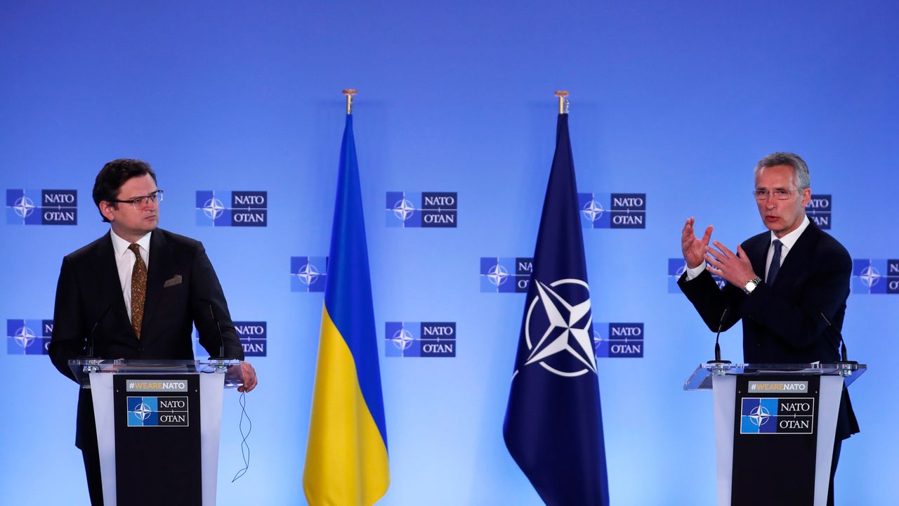 NATO, 7 Ocak’ta Rusya-Ukrayna krizi için toplanıyor