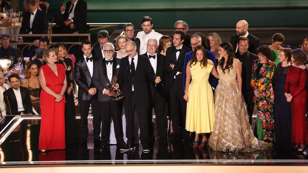 2022 Emmy Ödüllerine Succesion ve Ted Lasso damgası