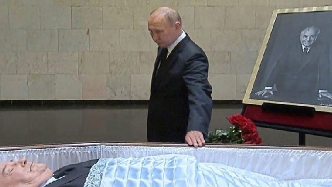 Gorbaçov'un cenaze törenine Putin katılmıyor