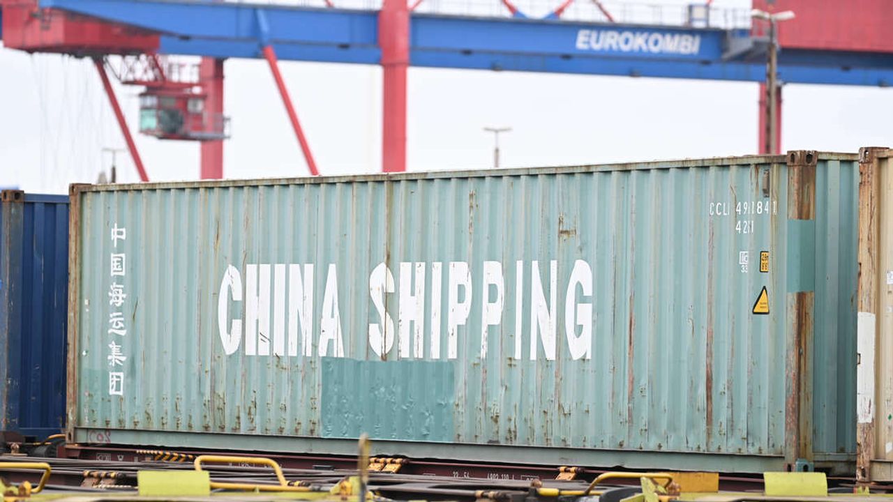 Çinli şirketin HHLA'ya ortaklığı Almanya'da sorun oldu