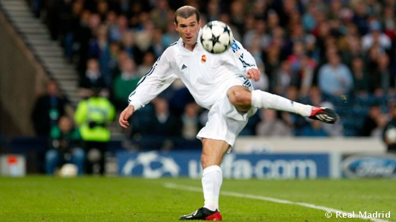 Zidane, 150 milyon Euro'luk teklifi reddetti