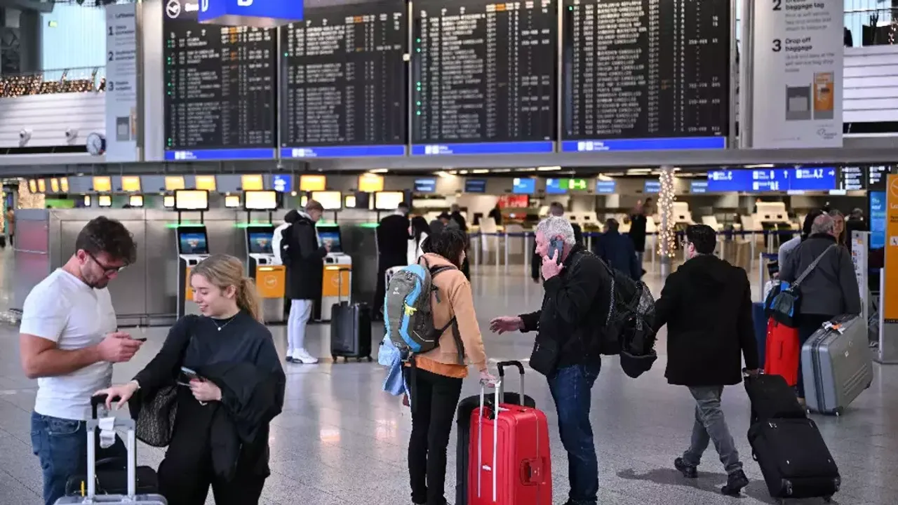 Almanya'daki havalimanlarında greve gidiliyor