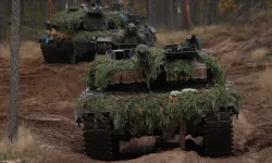 Scholz'dan Leopard tankı onayı: Sol Parti'den tepki