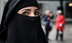 İsviçre'de burka yasağına uymayanlara para cezası