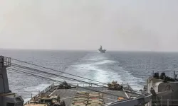 İran yanlısı Husiler açıkladı: ABD gemisi vuruldu
