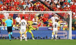 Almanya'yı 2-1 mağlup eden İspanya yarı finale yükseldi