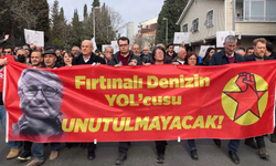 "Fırtınalı Denizin Yolcuları" kitabının yazarı Göçmen yaşamını yitirdi