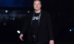 ABD'li milyarder Musk'un X platformu siber saldırının hedefi oldu