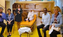 Tiyatro 4 Çeyrek'ten iki perdelik komedi: “Boş Ver Be Doktor”
