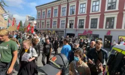 Norveç'te aşırı sağcı AfD'li politikacı protesto edildi