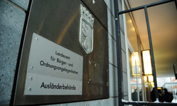 Berlin'de vize ve vatandaşlıkta rüşvet skandalı: Göç Dairelerine savcılık baskını!