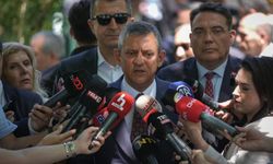 Özel'den sert tepki: 'Onlar savcılarına, çetelerine güvensinler. Ben millete güveniyorum'