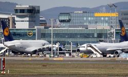 Lufthansa'da binlerce kişiyi işten çıkarma planı: Kâr hedefini yükseltmişti