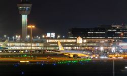 Schiphol’de Noel öncesi bagaj krizi: 20 bin valiz uçuşlara yüklenemedi