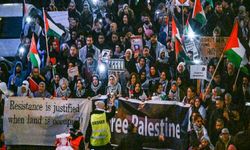 Berlin’de Nakba yürüyüşüne binlerce kişi katıldı: Çok sayıda gözaltı