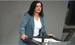 Almanya'da gündem olan tren kavgası: Sol Partili Akbulut'a mahkemeden ceza